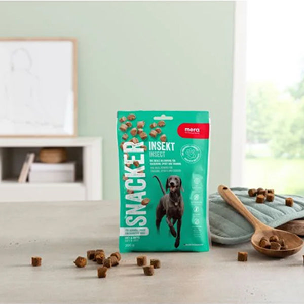 Mera Snacker İnsect Böcekli Yumuşak Köpek Ödülü Maması